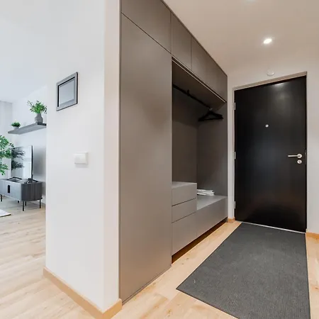 Sea View Family In Kalaranna District With Balcony And Free Parking Apartament Tallin