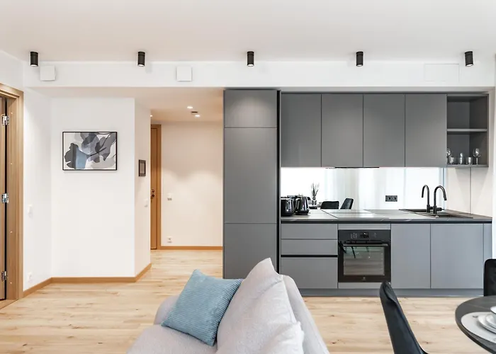 Sea View Family In Kalaranna District With Balcony And Free Parking