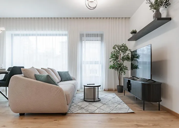 Sea View Family In Kalaranna District With Balcony And Free Parking Apartament *