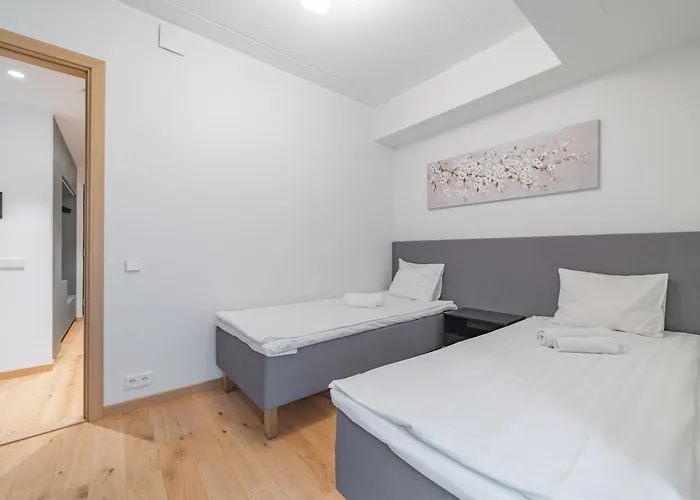 Sea View Family In Kalaranna District With Balcony And Free Parking